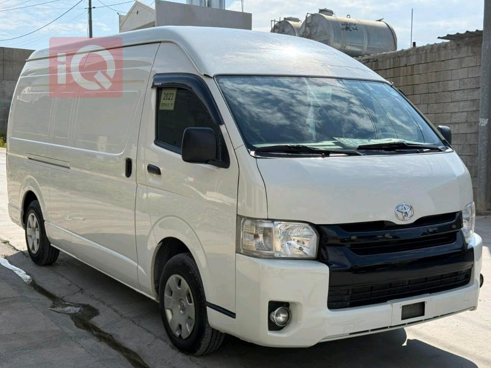 تويوتا هايس